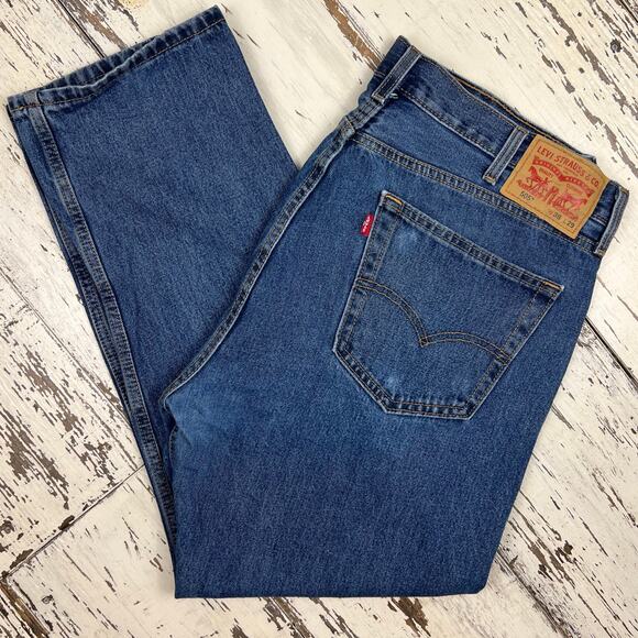 Levi’s 505 men’s 38x29 medium wash
Waist laying Flat: 19” Excellent Condition! - Picture 1 of 7